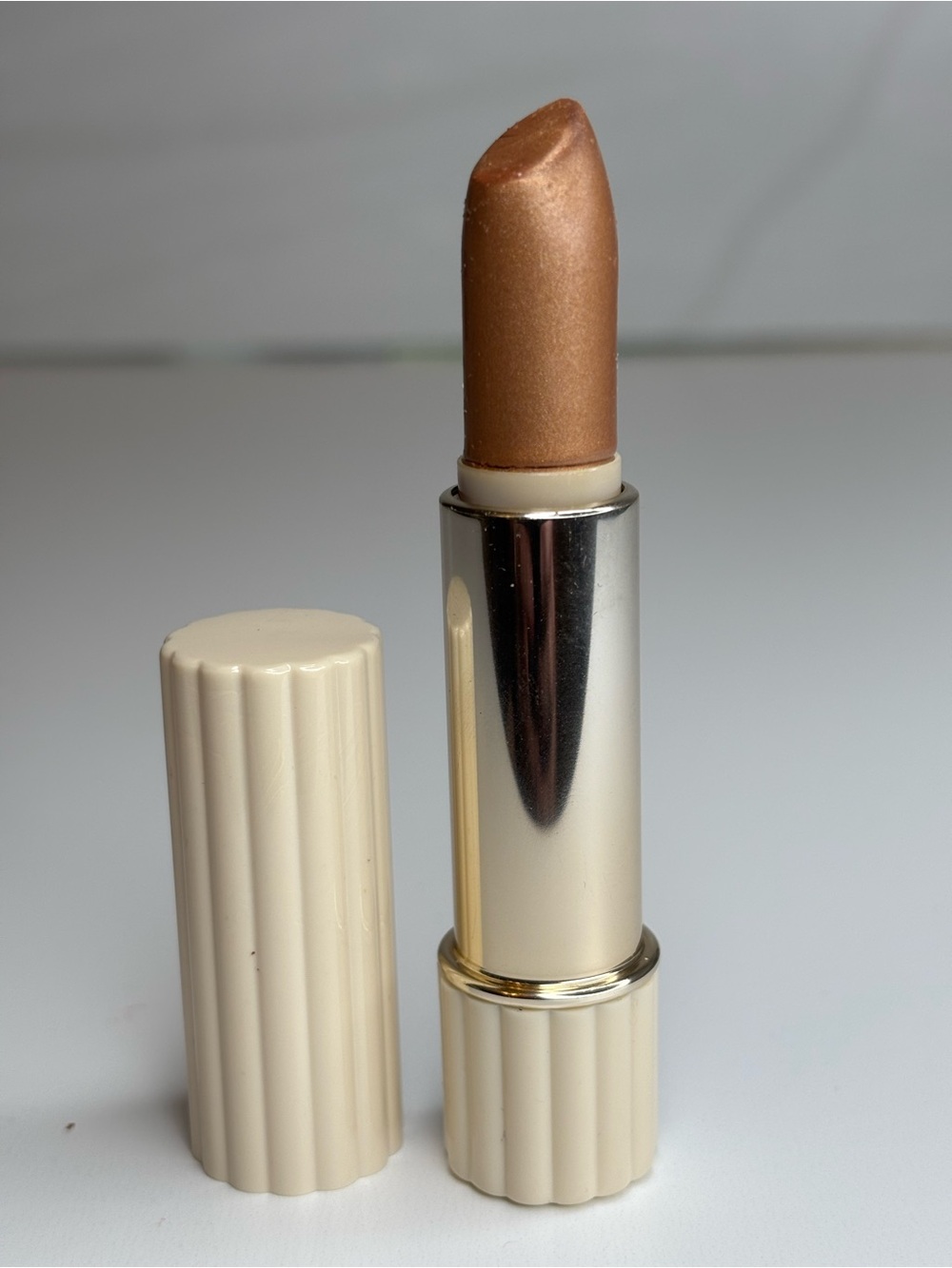 Estee Lauder All Day Lipstick - Cafe Latte Discontinued